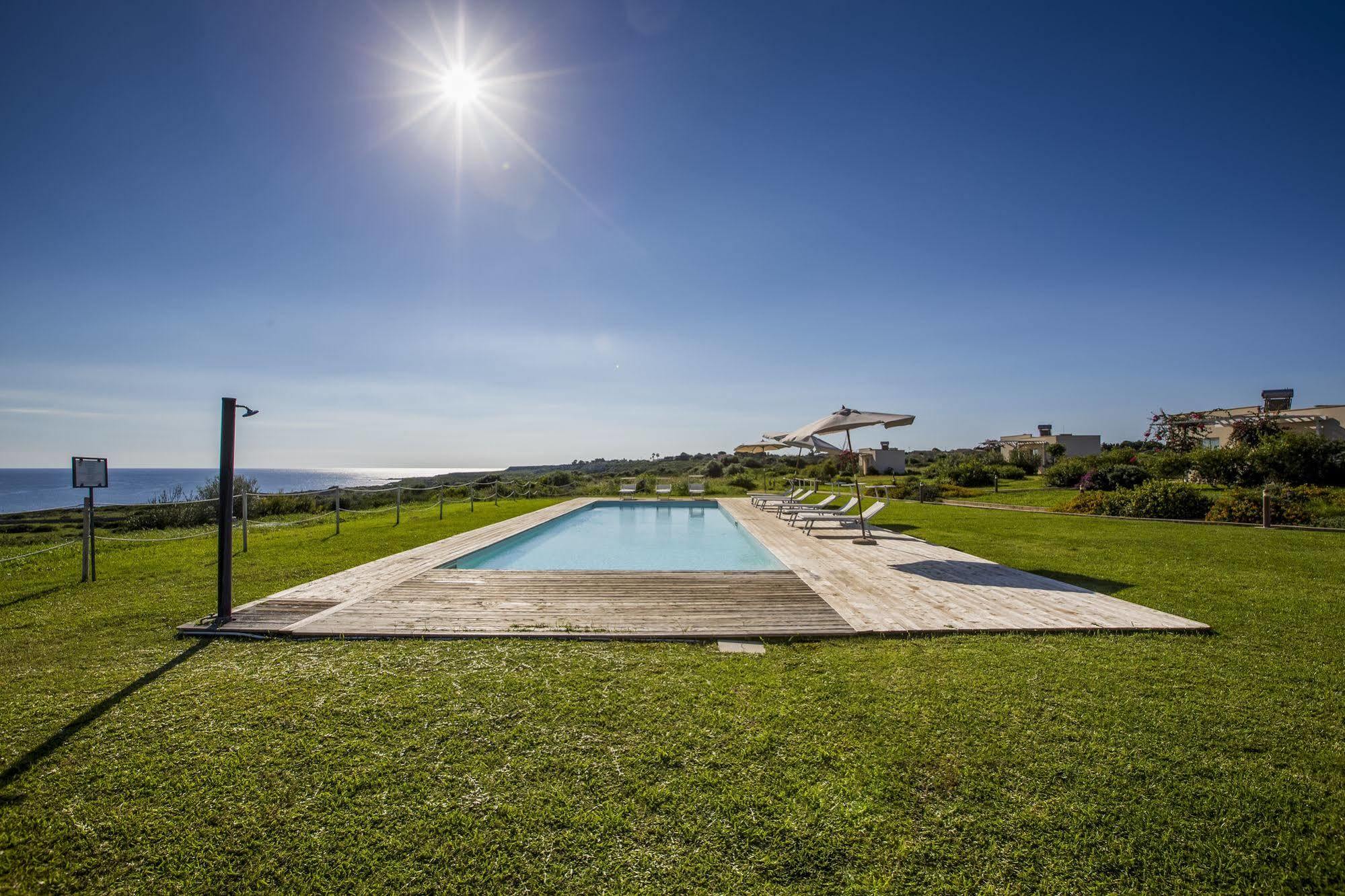 Casa Vacanza Casa nel Sole Isola  Exterior foto