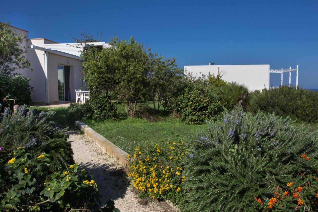 Casa Vacanza Casa nel Sole Isola  Exterior foto